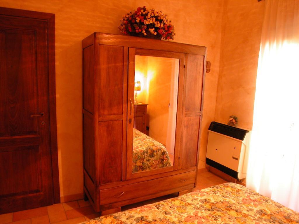 Agriturismo Istrice Innamorato Campello sul Clitunno Bilik gambar
